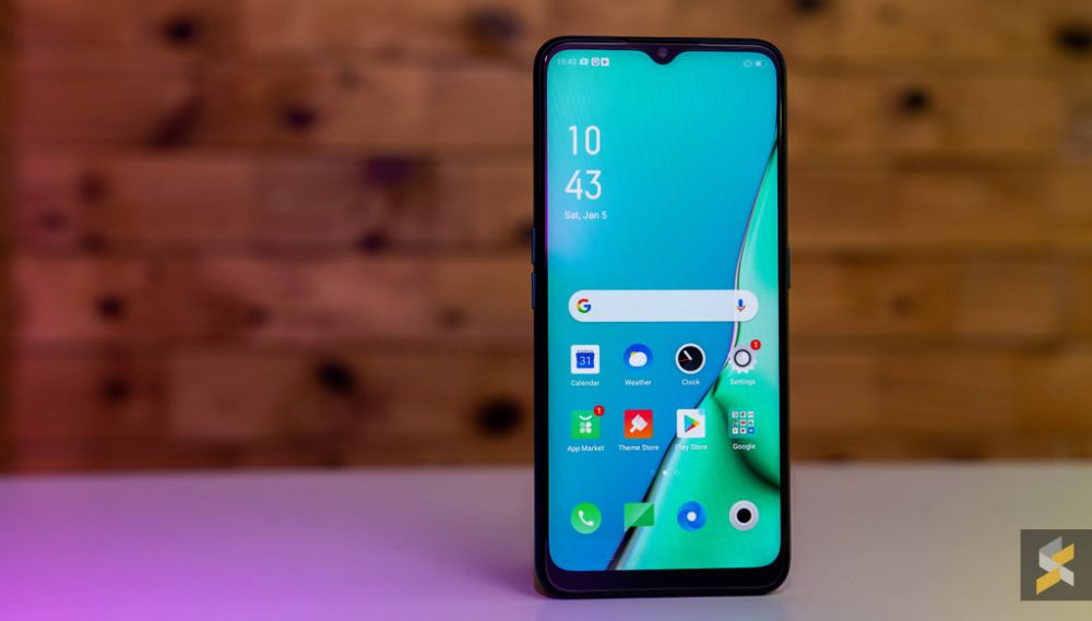 The A9 2020 comes with a 6.5u00e2u20acu009d HD+ LCD display and it runs on a Snapdragon 665 processor. u00e2u20acu201d Picture via SoyaCincau