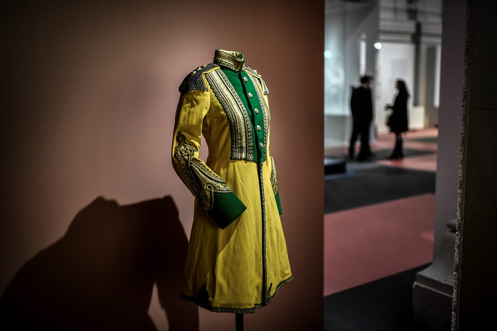 A traditional outfit belonging to Indian Prince, Yeshwant Rao Holkar II and his wife Sanyogita Devi of Indore are displayed at the opening of ‘The Modern Maharajah’ exhibition at the Museum of Decorative Arts in Paris September 25, 2019. — AFP pic