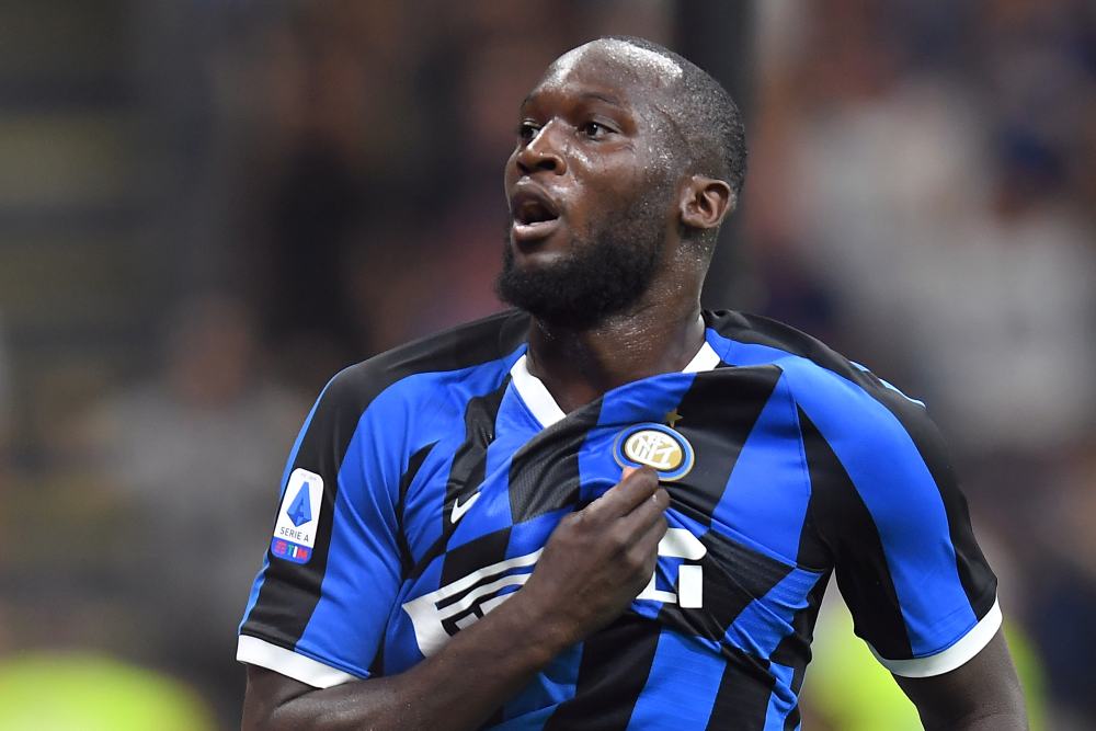 Romelu Lukaku scored the winning penalty in his side's 2-1 Serie A triumph at Cagliari. u00e2u20acu2022 Reuters pic