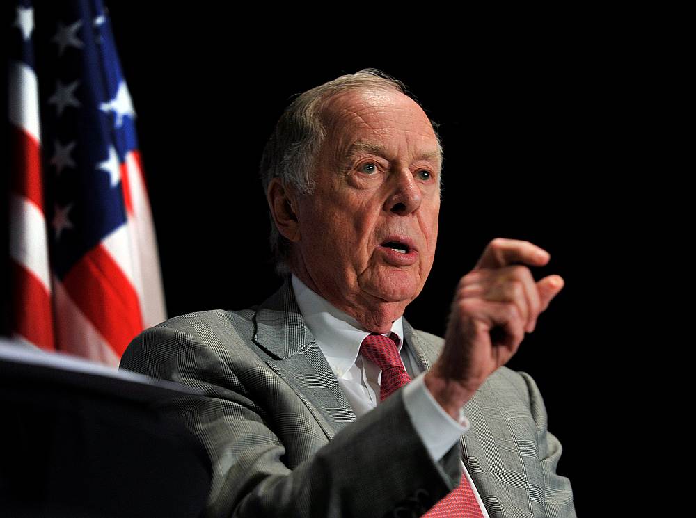 T. Boone Pickens, chair of the hedge fund BP Capital Management, answers questions in Calgary, Alberta September 22, 2010. u00e2u20acu201d Reuters pic