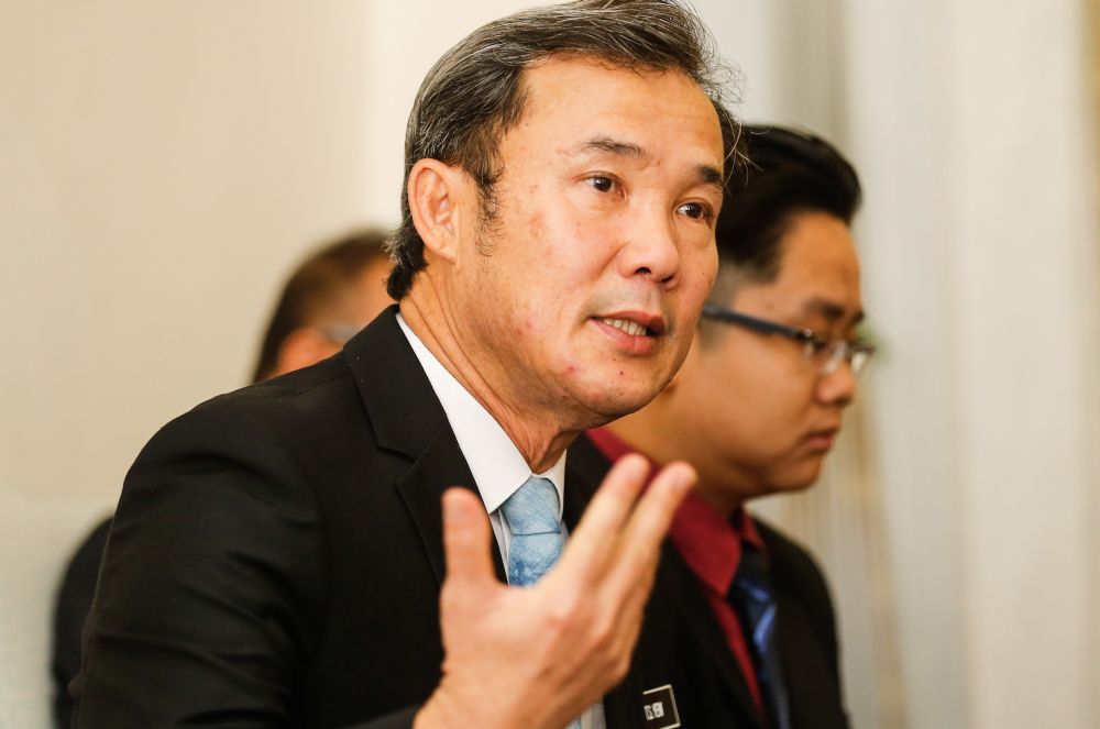 Penang Mayor Datuk Yew Tung Seang speaks to the press at in George Town September 26, 2019. u00e2u20acu201d Picture by Sayuti Zainudin