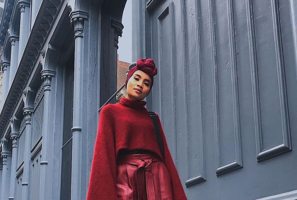 Head to toe in red, Yuna on her way to catch a fashion show by tennis star Serena Williamsu00e2u20acu2122 namesake label. u00e2u20acu201d Picture via Instagram/Yuna