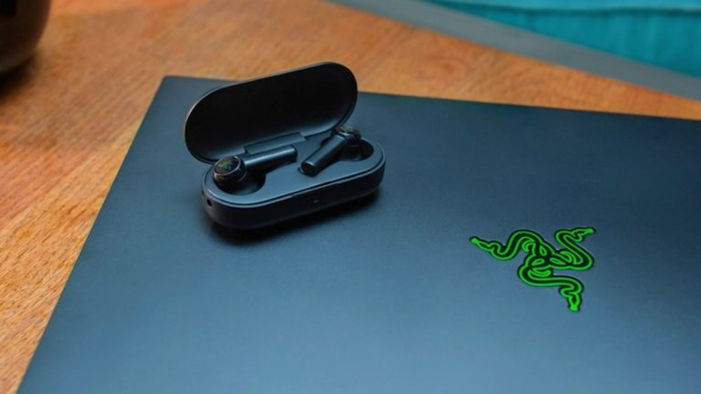The Razer Hammerhead True Wireless Earbuds feature a Gaming mode that reduces latency to just 60ms, and delivers ultra-low-latency for immersive sound and gaming advantage. u00e2u20acu201d Picture by Razer via SoyaCincau