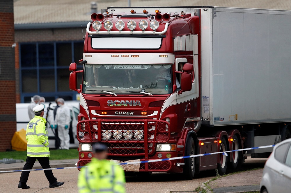 Police move the lorry container where bodies were discovered, in Grays, Essex, Britain October 23, 2019. u00e2u20acu201d Reuters pic