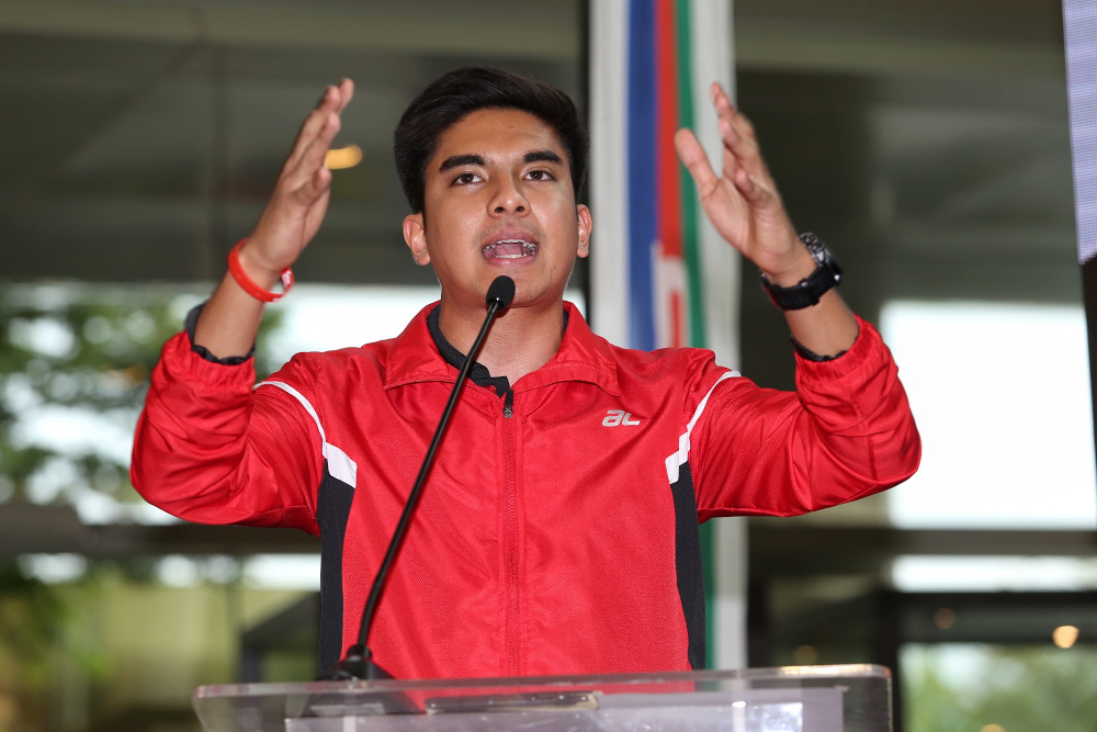 Syed Saddiq Abdul Rahman speaks during the launch of the 2019 National Sports Month at IOI City Mall, Putrajaya October 1, 2019. u00e2u20acu201d Picture by Choo Choy May