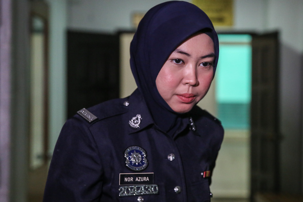 Constable Nor Azura Sulaiman is pictured at the Shah Alam High Court October 2, 2019. — Picture by Yusof Mat Isa
