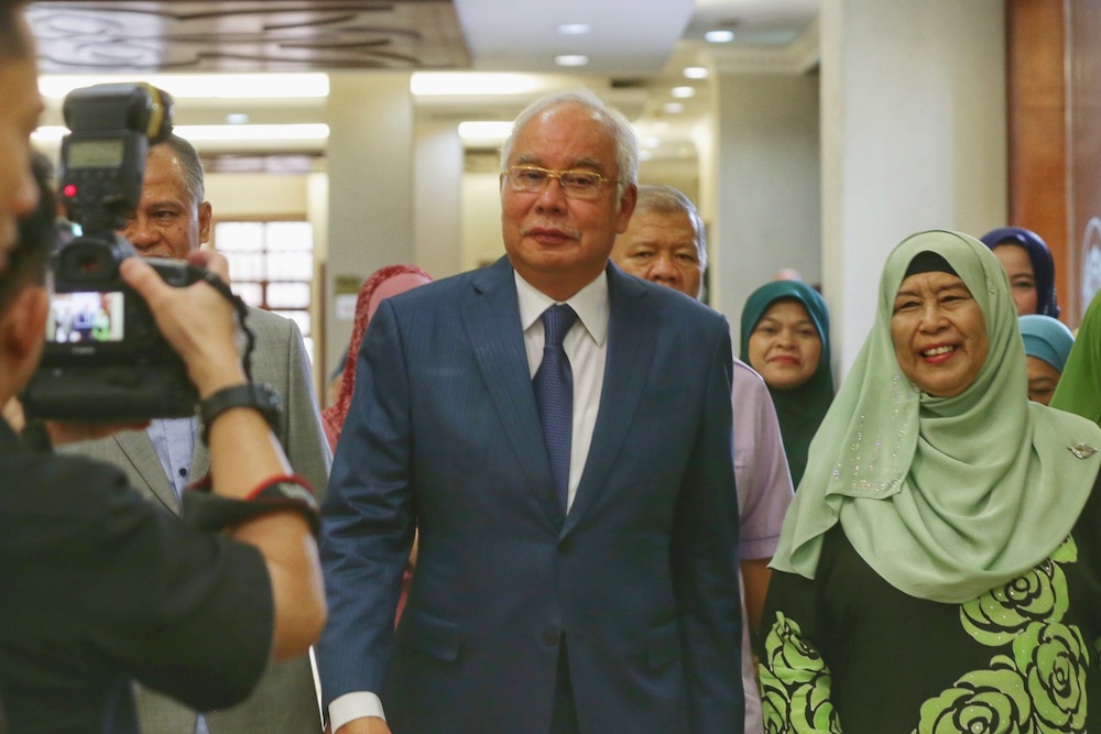 Datuk Seri Najib Razak is pictured at the Kuala Lumpur High Court October 7, 2019. u00e2u20acu201d Picture by Ahmad Zamzahuri