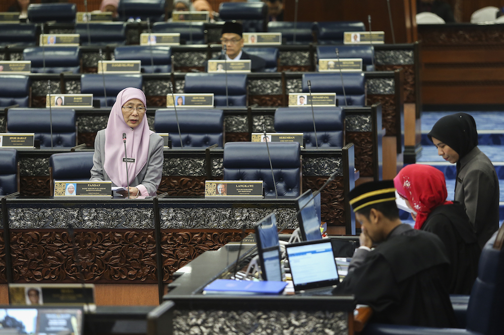 Deputy Prime Minister Datuk Seri Dr Wan Azizah Wan Ismail addresses Parliament October 9, 2019. u00e2u20acu201d Picture by Miera Zulyana