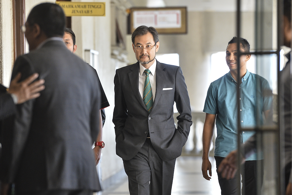Former 1MDB CEO Datuk Shahrol Azral Ibrahim Halmi arrives at the Kuala Lumpur Courts Complex October 9, 2019. u00e2u20acu201d Picture by Shafwan Zaidon