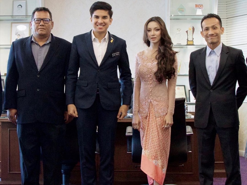 Youth and Sports Minister Syed Saddiq Abdul Rahman said the woman, whose identity is still unknown, was part of a delegation from local electronic sports powerhouse Orange E-sports. u00e2u20acu201d Picture via Instagram/cleopatra_x3