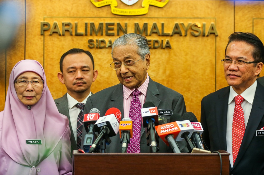 Prime Minister Tun Dr Mahathir Mohamad during a press conference at Parliament in Kuala Lumpur October 22, 2019. u00e2u20acu201d Picture by Firdaus Latif