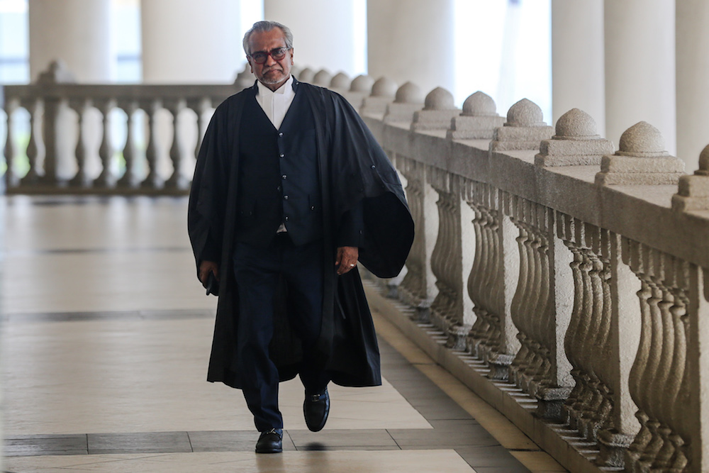 Lawyer Tan Sri Muhammad Shafee Abdullah is pictured at the Kuala Lumpur High Court in Kuala Lumpur Court October 30, 2019. ― Picture by Firdaus Latif
