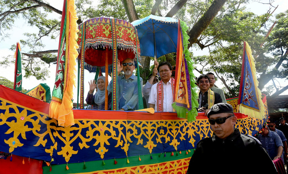 Yang Dipertua Negri Sabah Tun Juhar Mahiruddin and Sabah Chief Minister Datuk Seri Mohd Shafie Apdal officiate the Tamu Besar Kota Belud October 27, 2019. u00e2u20acu201d Bernama pic