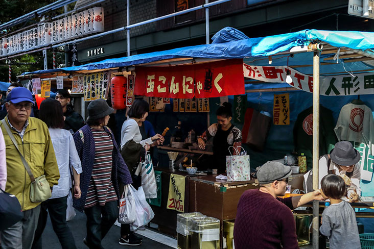 Nothing like some cold beer and deep-fried 'kushiage' skewers to fill up hungry bellies
