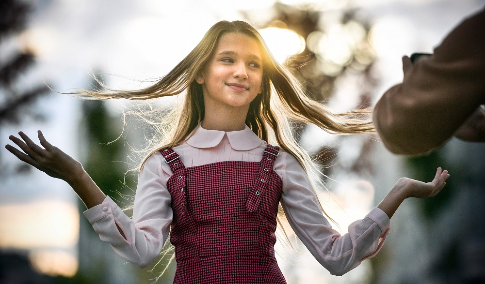 Russian child blogger Liza Anokhina, 12, participates in a shoot for her blog in a Moscow park September 13, 2019. u00e2u20acu201d AFP pic 