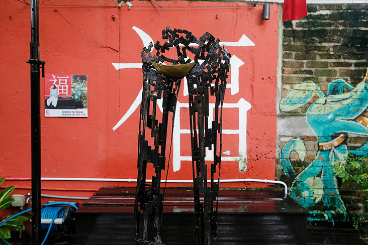 Aboud Fares does not name his works because he does not want to influence the audience