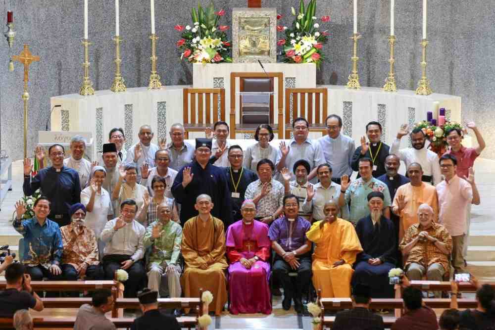 Dr Yaacob Ibrahim cautioned that the laws do not end up silencing religious discussion through ambiguous definitions of u00e2u20acu02dcthreats to public peaceu00e2u20acu2122 and the u00e2u20acu02dcwounded feelingsu00e2u20acu2122 of religious communities. u00e2u20acu2022 Picture via Facebook/ACCIRD/TODAY