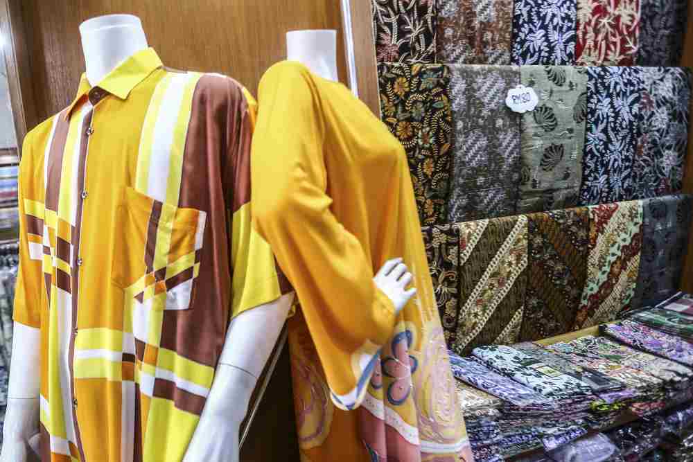 Batik from Java, Indonesia on sale at TRG Batik Gallery in Masjid India. u00e2u20acu2022 Picture by Hari Anggara