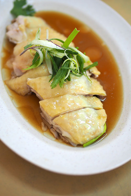 The poached chicken at Ipoh Noodles Section 17 is tender and pairs well with their soy sauce.