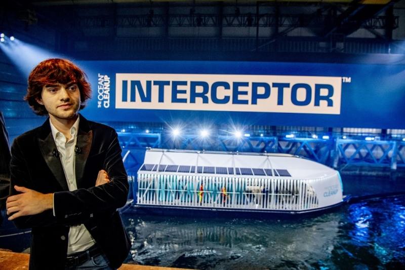 Dutch Founder and CEO of The Ocean Cleanup Boyan Slat, presents the new barge system called u00e2u20acu02dcThe Interceptoru00e2u20acu2122 which will be used for the expansion of their river and ocean cleaning campaign on October 26, 2019. u00e2u20acu2022 Picture by Robin Utrecht via AFP