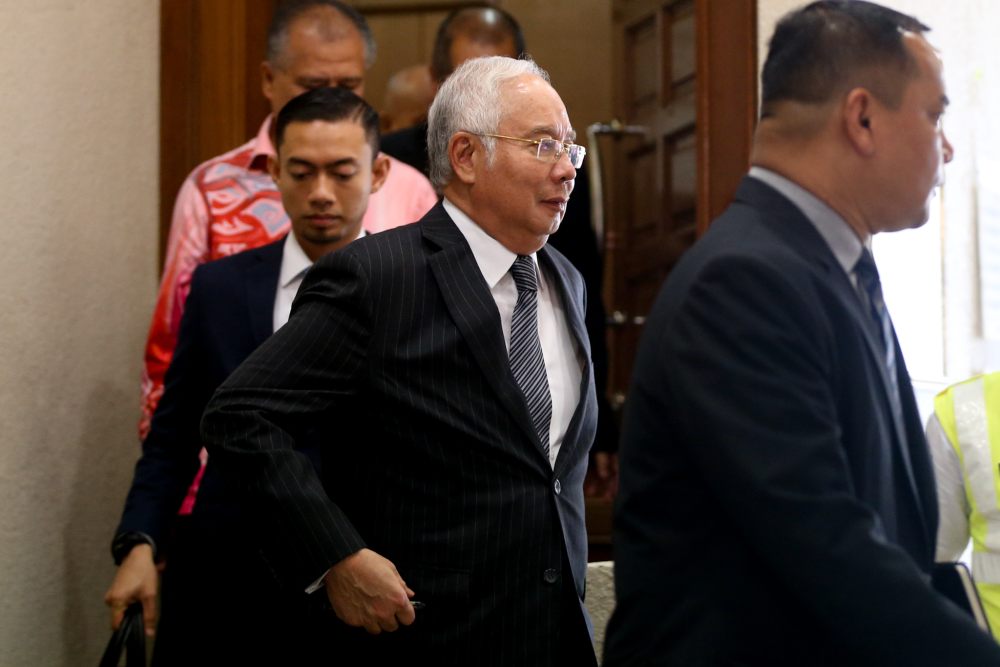 Datuk Seri Najib Razak is pictured at the Kuala Lumpur High Court October 24, 2019. ― Picture by Firdaus Latif