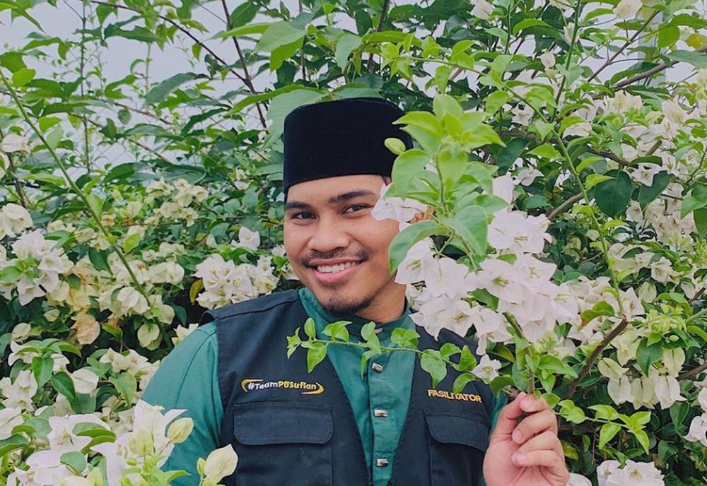 Controversial preacher PU Abu Sufyanu00e2u20acu2122s wife, Hana Azraa, is leaving to her husband to reveal the status of her pregnancy. u00e2u20acu201d Picture from Instagram/ puabu.official