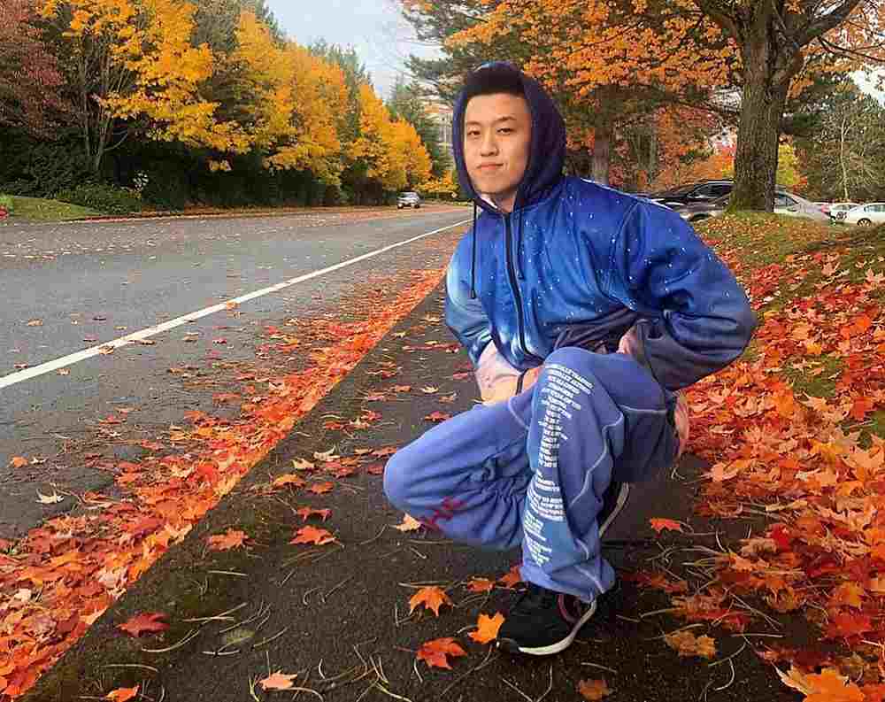 The Jakarta-born rapper was hit by Cupidu00e2u20acu2122s arrows during a recent concert. u00e2u20acu201d Picture from Instagram/brianimanuel 