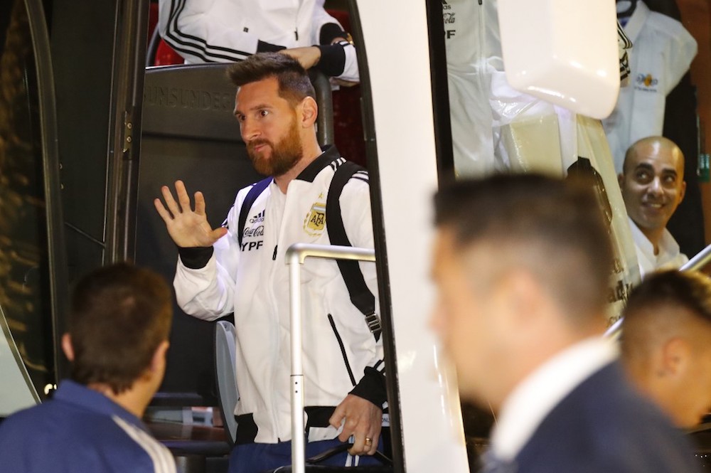 Argentinau00e2u20acu2122s Lionel Messi arrives at the Hilton hotel in Tel Aviv on November 17, 2019 ahead of the friendly with Uruguay. u00e2u20acu201d AFP pic