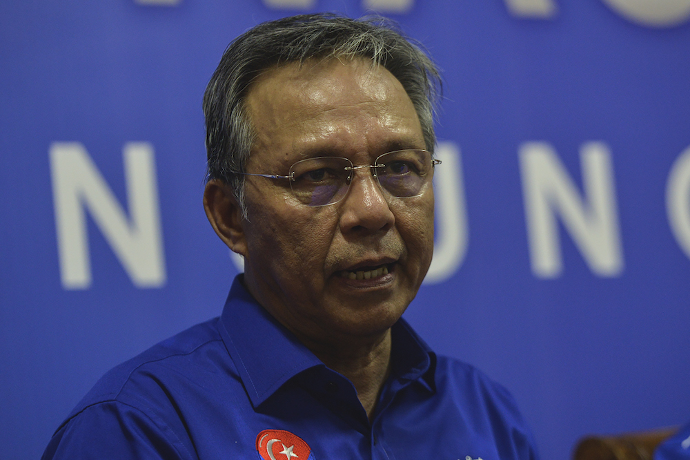Barisan Nasional (BN) Johor chairman, Datuk Hasni Mohamad speaks to reporters during the press conference at Umno Pontian headquarters in Pontian November 2, 2019. u00e2u20acu201d Picture by Shafwan Zaidon