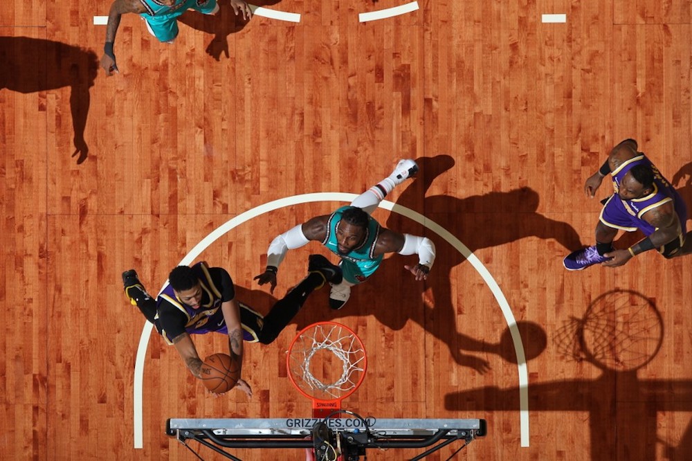 Anthony Davis of the Los Angeles Lakers shoots the ball against the Memphis Grizzlies at FedExForum in Memphis November 23, 2019. u00e2u20acu201d AFP pic