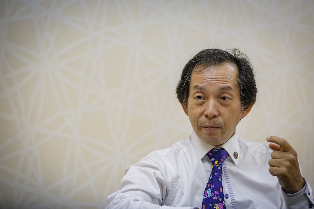 Hospis Malaysia CEO Dr Ednin Hamzah speaks to a Malay Mail reporter during the interview with the Hospis Malaysia CEO at his office in Taman Sri Bahtera Cheras, November 11, 2019. u00e2u20acu201d Picture by Hari Anggara