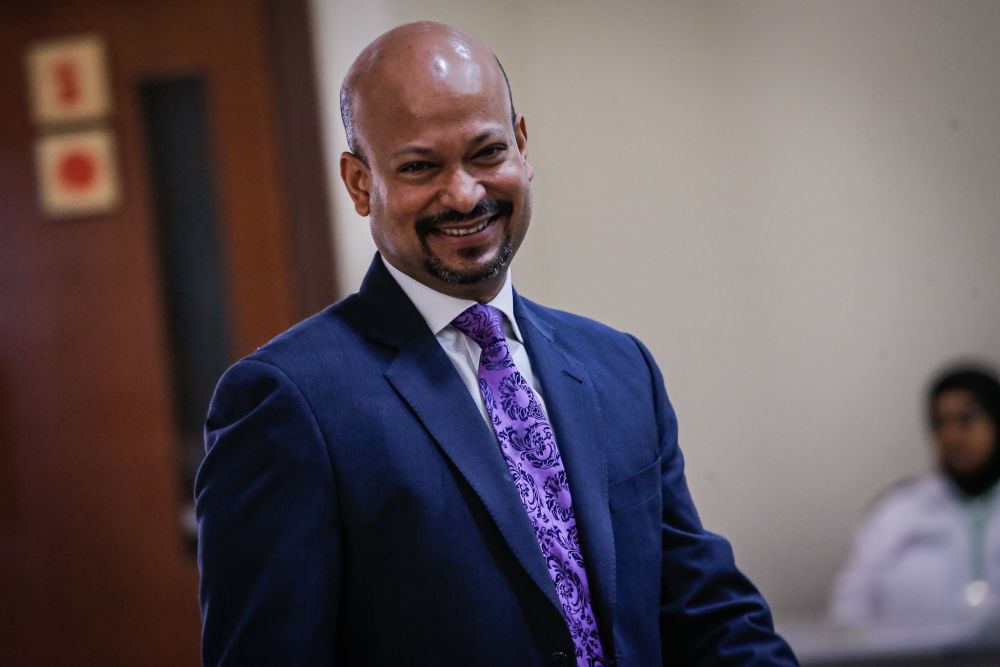 Former 1MDB CEO Arul Kanda Kandasamy is pictured at the Kuala Lumpur Court Complex November 27, 2019. u00e2u20acu2022 Picture by Hari Anggara