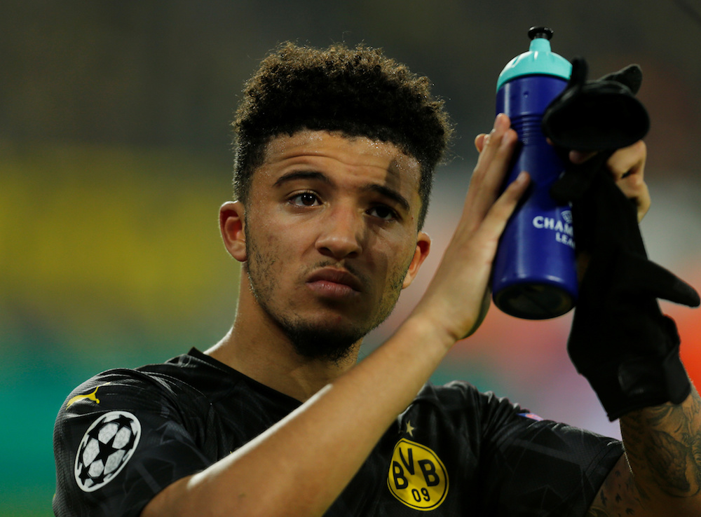 Borussia Dortmundu00e2u20acu2122s Jadon Sancho applauds fans as he leaves the pitch after he is substituted during the Champions League Group F match with Inter Milan at Signal Iduna Park in Dortmund November 5, 2019. u00e2u20acu201d Reuters pic