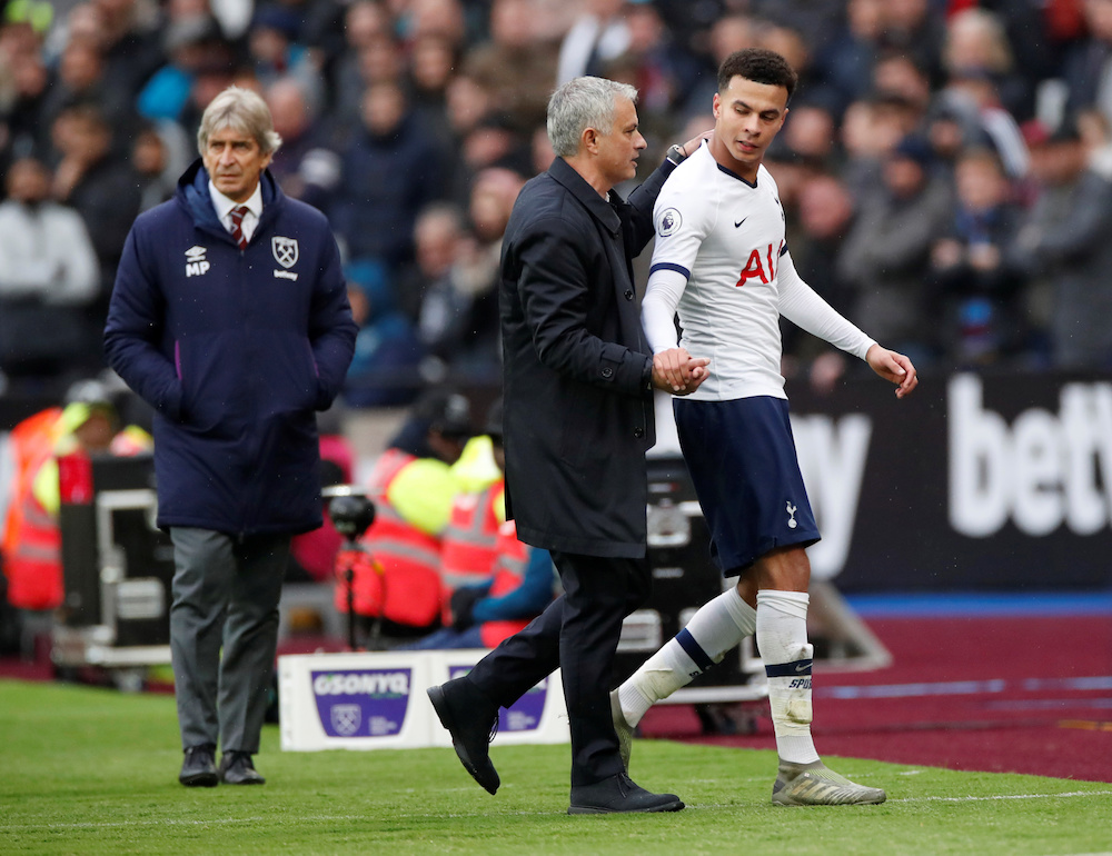 Tottenham Hotspuru00e2u20acu2122s Dele Alli speaks with Tottenham Hotspur manager Jose Mourinho after he is substituted off during the Premier League match with West Ham at London Stadium in London November 23, 2019. u00e2u20acu201d Reuters pic