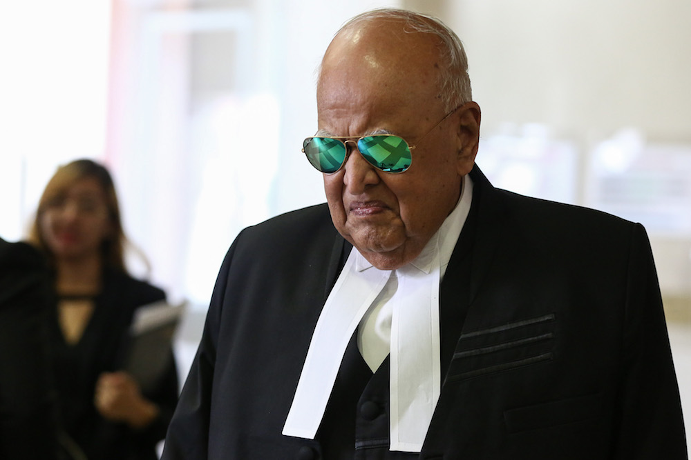 Datuk Seri Gopal Sri Ram is seen at the Kuala Lumpur Courts Complex November 4, 2019. — Picture by Yusof Mat Isa