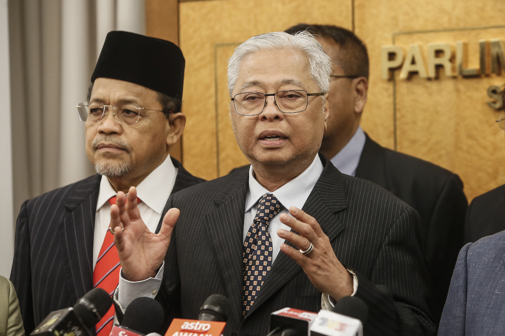 Opposition leader Datuk Seri Ismail Sabri speaks to the reporters at the Parliament building in Kuala Lumpur November 7, 2019. u00e2u20acu201d Picture by Shafwan Zaidon 
