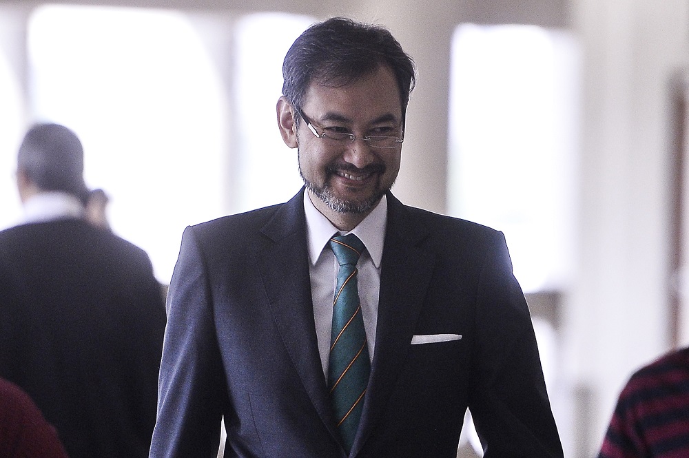 Former 1MDB CEO Datuk Shahrol Azral Ibrahim Halmi at the Kuala Lumpur High Court November 6, 2019. — Picture by Miera Zulyana