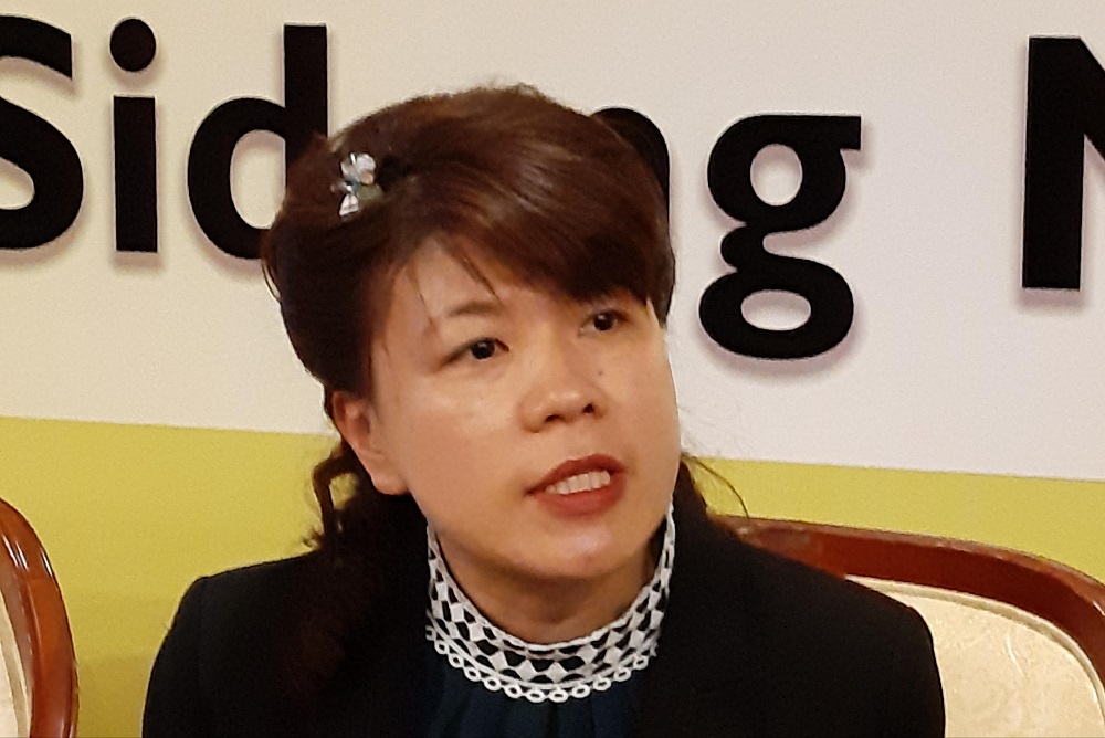 DAPu00e2u20acu2122s Pending state lawmaker Violet Yong speaking to reporters, November 12, 2019. u00e2u20acu201d Picture by Sulok Tawie