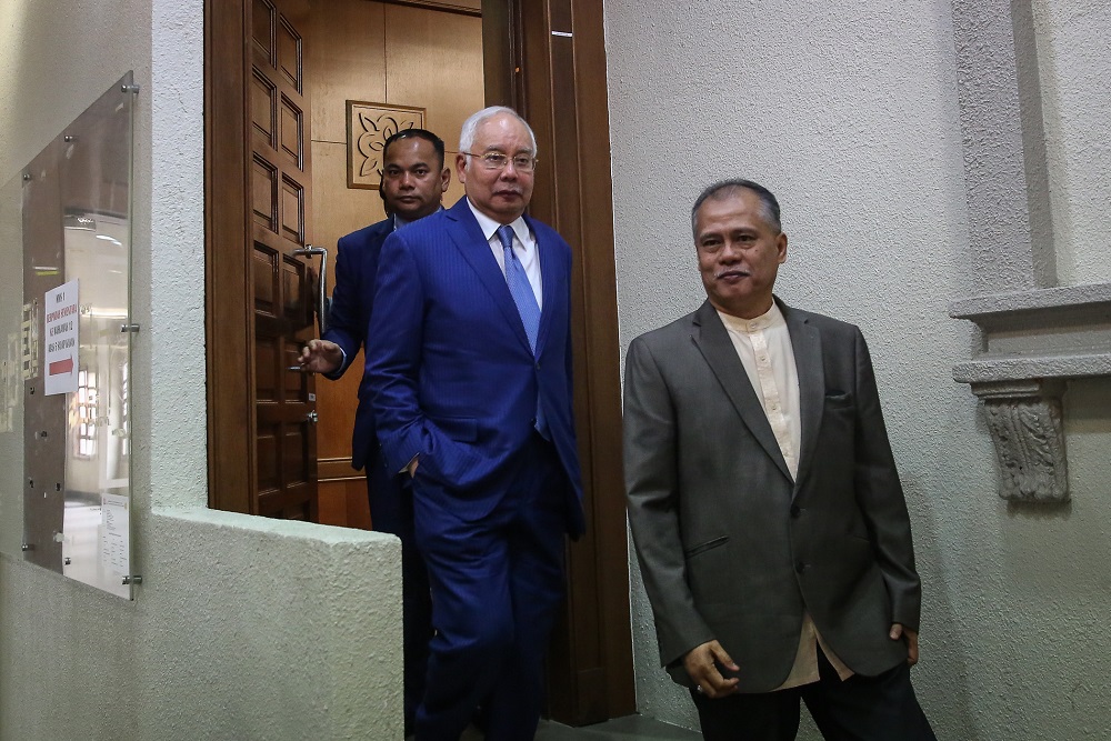 Former prime minister Datuk Seri Najib Razak at the Kuala Lumpur High Court Complex November 13, 2019. u00e2u20acu201d Picture by Yusof Mat Isa