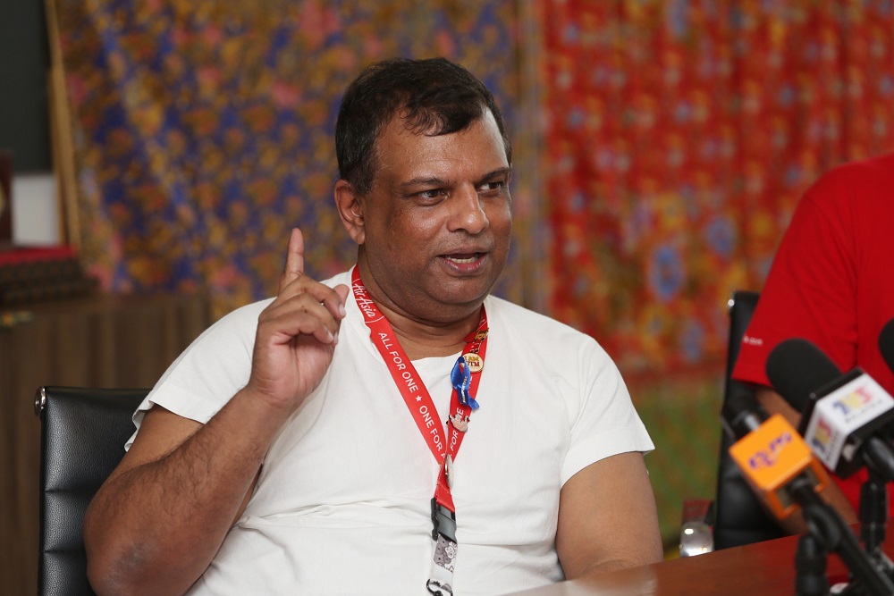 AirAsia Bhd Chief Executive Officer Tan Sri Tony Fernandes speaks during a press conference in at AirAsia RedQ in Sepang November 15, 2019. u00e2u20acu201d Picture by Choo Choy May