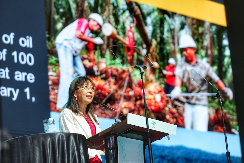 Primary Industries Minister Teresa Kok addresses the MPOB International Palm Oil Congress and Exhibition 2019 in Kuala Lumpur November 19, 2019. u00e2u20acu201d Picture by Ahmad Zamzahuri
