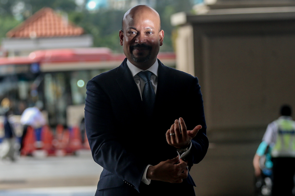 Former 1MDB CEO, Arul Kanda Kandasamy, is pictured at the Kuala Lumpur Courts Complex November 19, 2019. u00e2u20acu201d Picture by Firdaus Latif