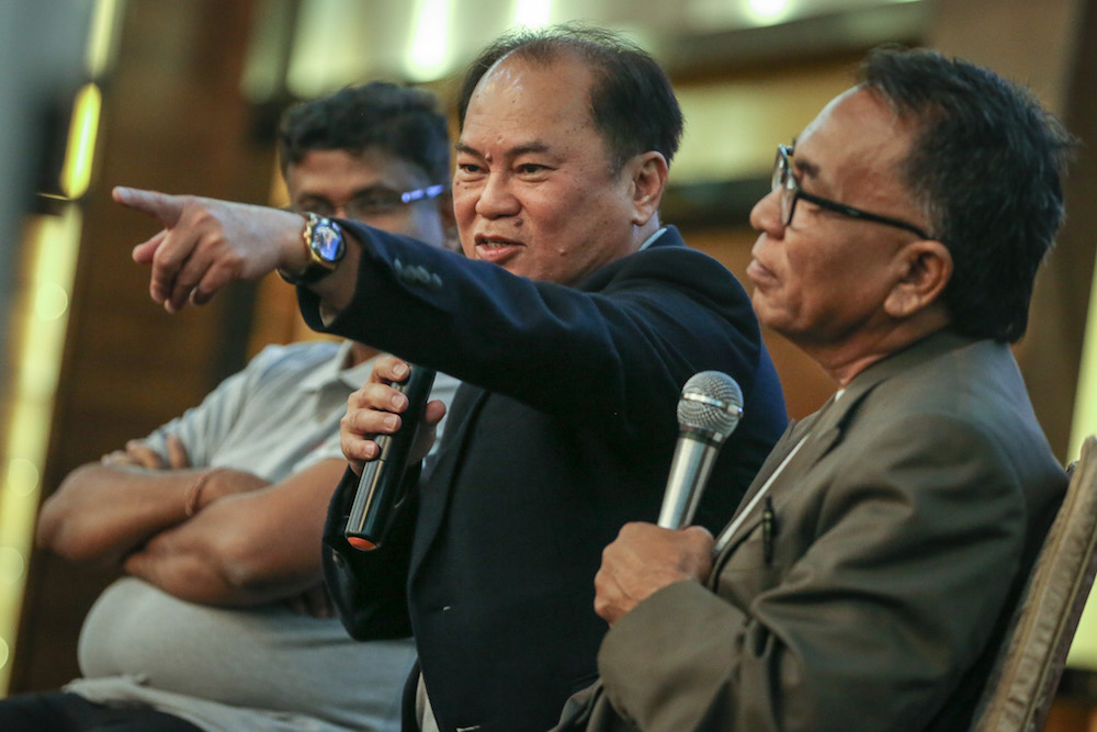 Ronnie Liu speaks during the 2019 Reformist Convention V2.0 in Shah Alam November 24, 2019. — Picture by Yusof Mat Isa
