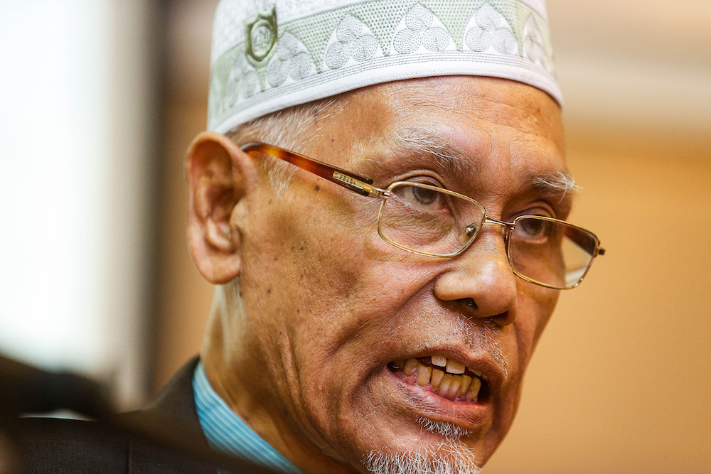 Penang Mufti Datuk Seri Wan Salim Wan Mohd Nor is seen at an event in George Town, November 25, 2019. u00e2u20acu201d Picture by Sayuti Zainudin