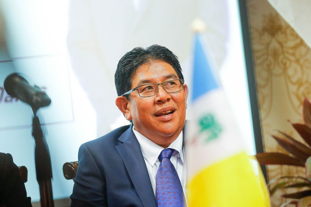 Penang State Secretary Datuk Abdul Razak Jaafar speaks to the press at Dewan Sri Pinang, George Town November 7, 2019. u00e2u20acu201d Picture by Sayuti Zainudin