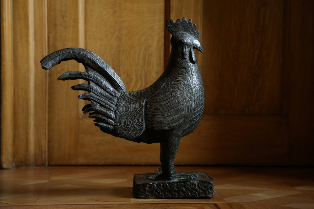 A Benin bronze cockerel that is to be repatriated to Nigeria from Jesus College, Cambridge University, is pictured in this undated handout in Cambridge, Britain. u00e2u20acu201d Chris Loades handout pic via Reuters