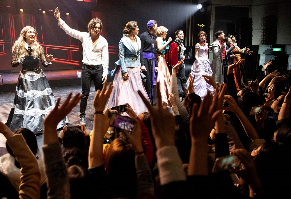 This photo taken on October 25, 2019, shows fans cheering the actors at the end of the French Musical u00e2u20acu02dcLe Rouge et le Noir u00e2u20acu201d Lu00e2u20acu2122Opera Rocku00e2u20acu2122, at the Beijing Century Theatre in Beijing. u00e2u20acu201d AFP pic  
