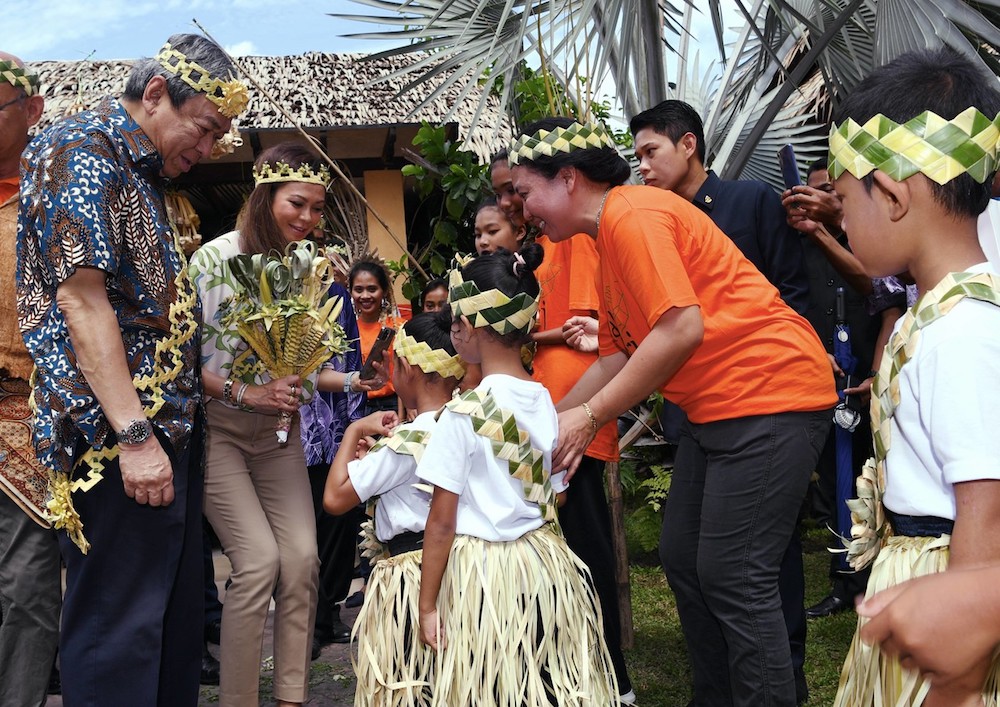 Sultan of Selangor, Sultan Sharafuddin Idris Shah, and Tengku Permaisuri Selangor, Tengku Permaisuri Norashikin, visit the Pulau Carey Orang Asli community at Kampung Budaya Mah Meri in Kuala Langat November 3, 2019. u00e2u20acu201d Bernama pic