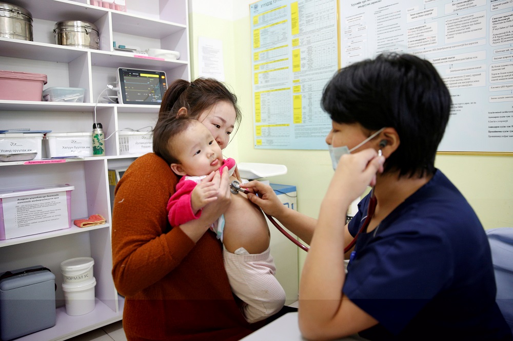 Ulzii-Orshikh Otgon, 34, visits a doctor for her 10-month-old daughter Achmaa, diagnosed with pneumonia, at a children's hospital in Bayangol district of Ulaanbaatar, Mongolia January 31, 2019. u00e2u20acu201d Reuters pic  