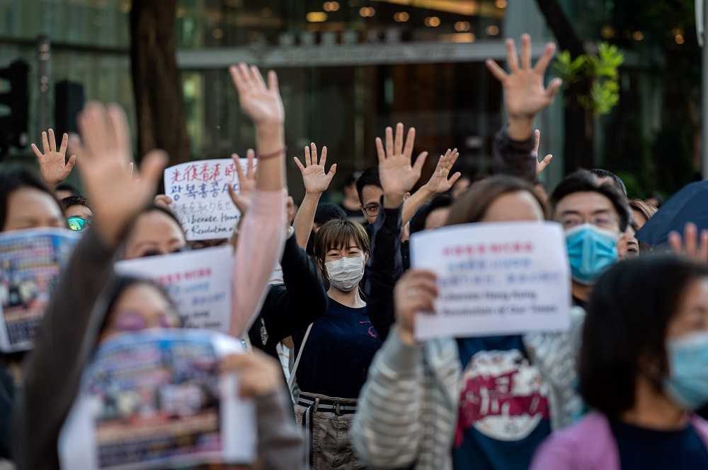 People gather in support of pro-democracy protesters during a lunch break rally in the Kwun Tong area in Hong Kong November 27, 2019. u00e2u20acu2022 AFP pic  